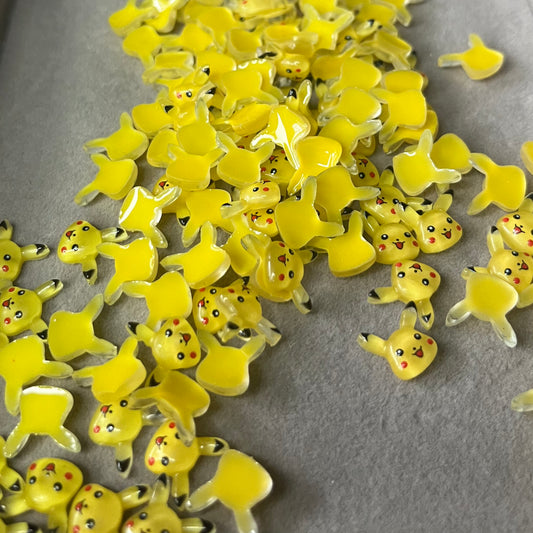 Mini charms Pikachu 20 pcs - Bling charm bar