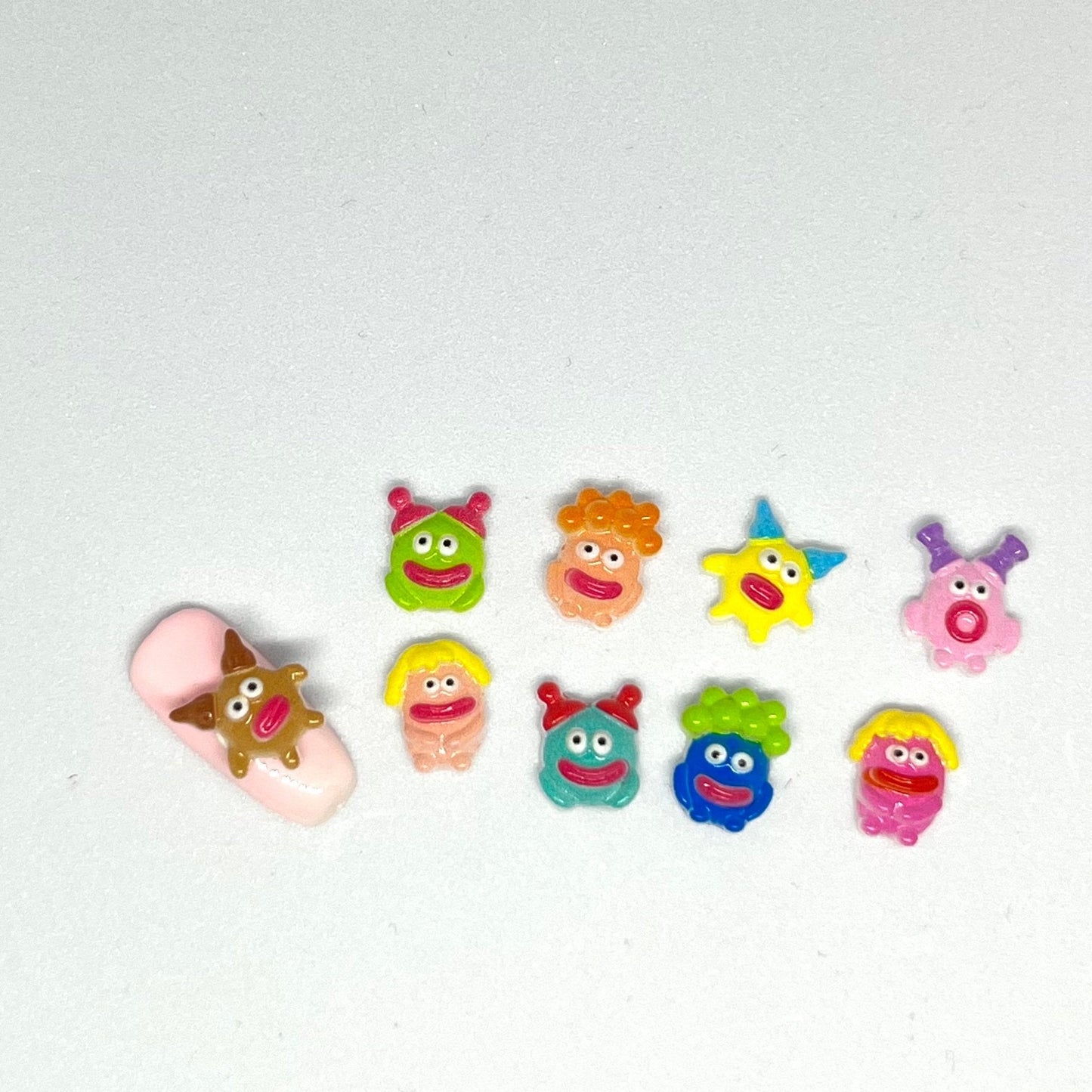 Mouth Monster 12 pcs 👄 - Bling charm bar